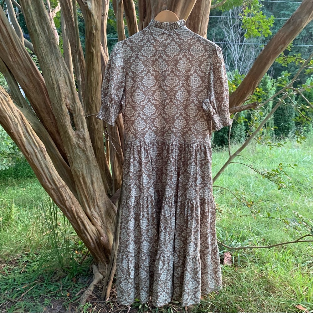 Tuckernuck Hyacinth House Bennett Maxi Dress in Damask Print - Picture 9 of 12
